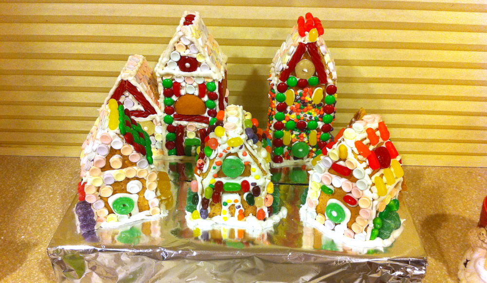 graham-cracker-houses
